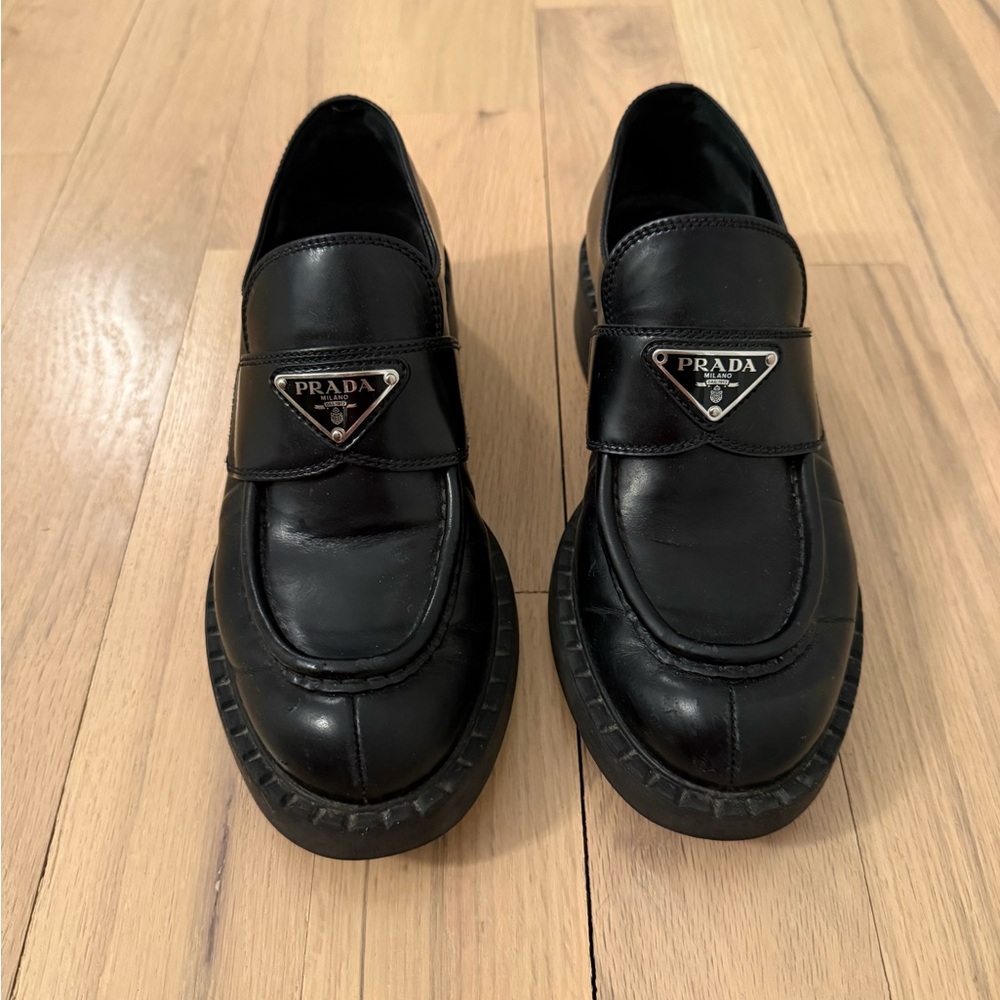Prada Women’s Black Loafers Size 38